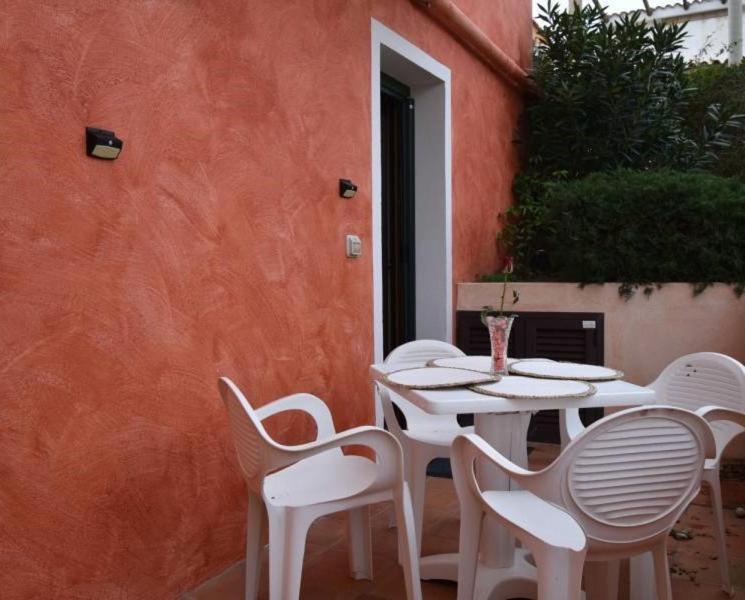 Ferienwohnung Le Residenze Itaca Porto Pozzo Exterior foto